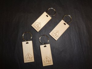 Porte-clés en bois gravés au laser